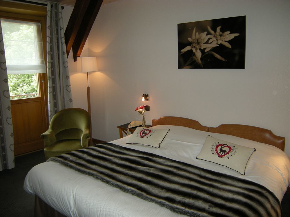 Hotel Restaurant La Couronne Chamonix Zewnętrze zdjęcie