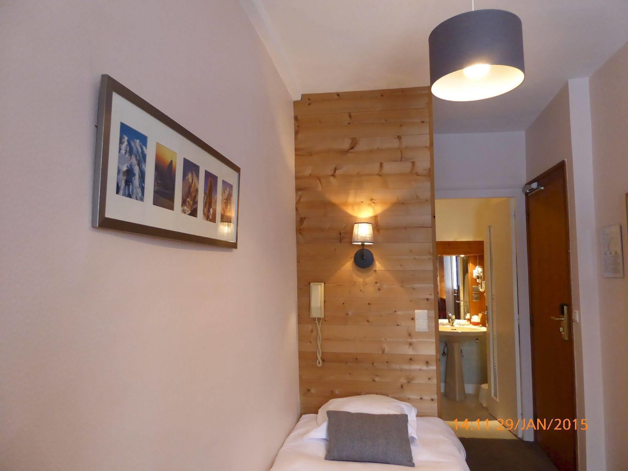Hotel Restaurant La Couronne Chamonix Zewnętrze zdjęcie