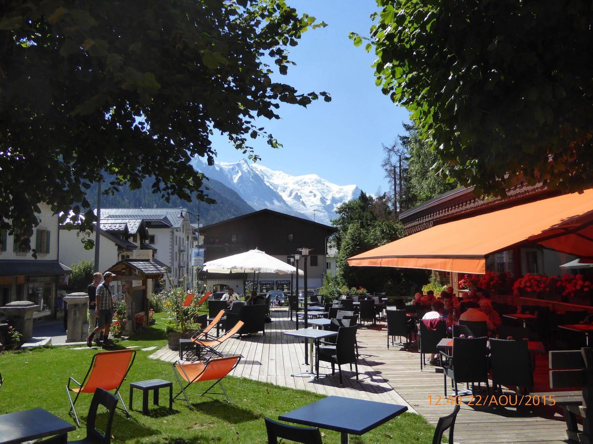 Hotel Restaurant La Couronne Chamonix Zewnętrze zdjęcie