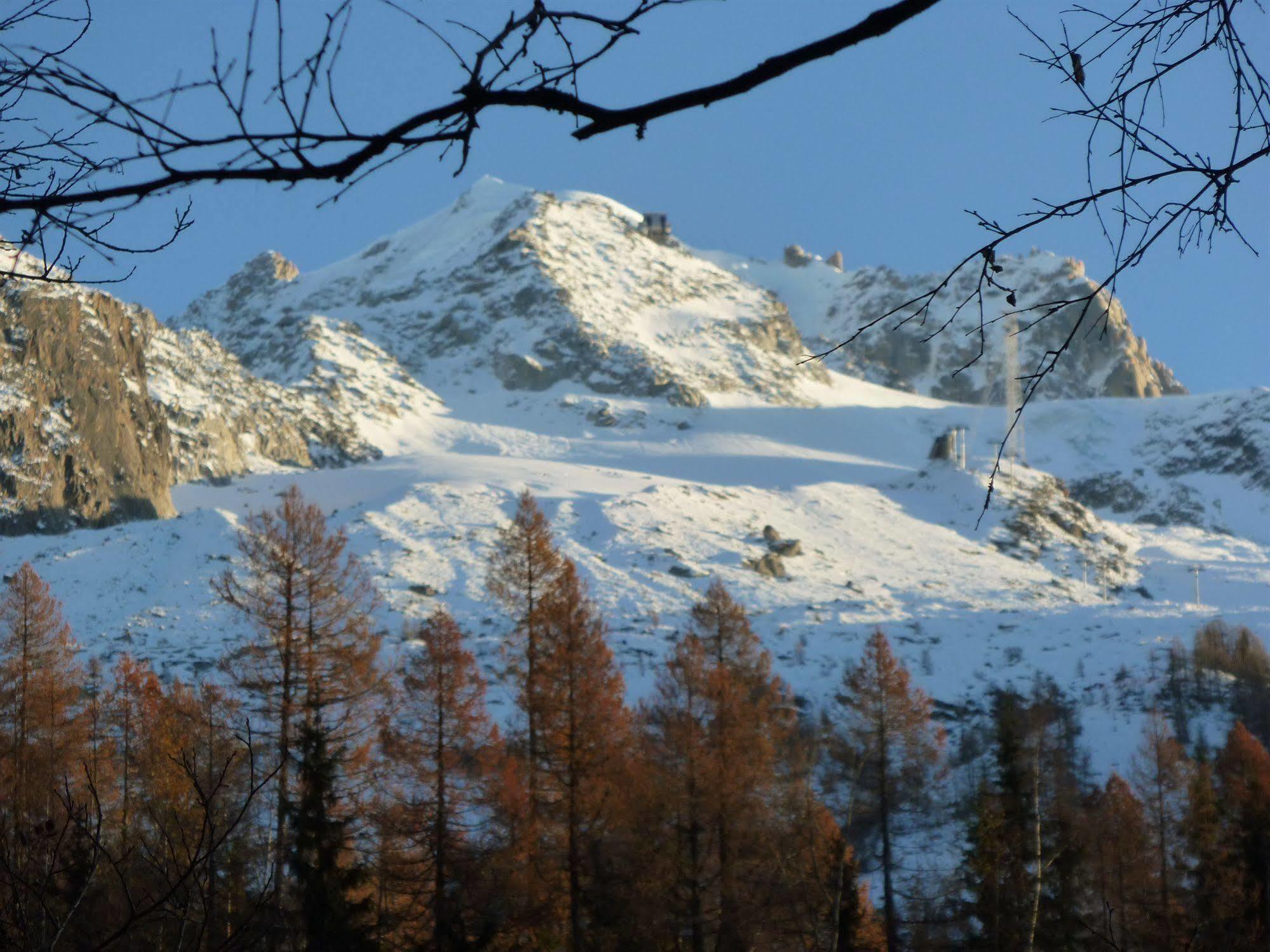 Hotel Restaurant La Couronne Chamonix Zewnętrze zdjęcie